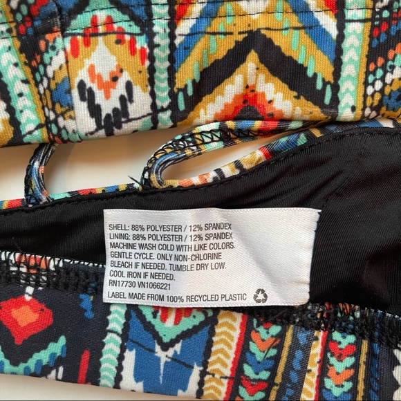 Mossimo Supply + Co multi colored Aztec sports bra - Picture 9 of 11